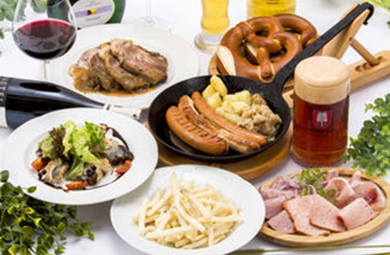 【8名様以上のお客様×必見】フランツ浜松町の冬の大宴会。ドイツ直輸入樽生ビール&ワイン飲み放題、ドイツ直輸入ソーセージ含むミュンヘンコース。飲み放題代金が最大5名様【総16,200円】まで無料!?