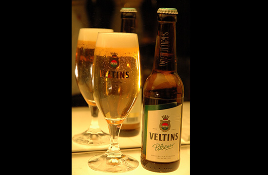 Pilsener ピルスナー ALC4.8%