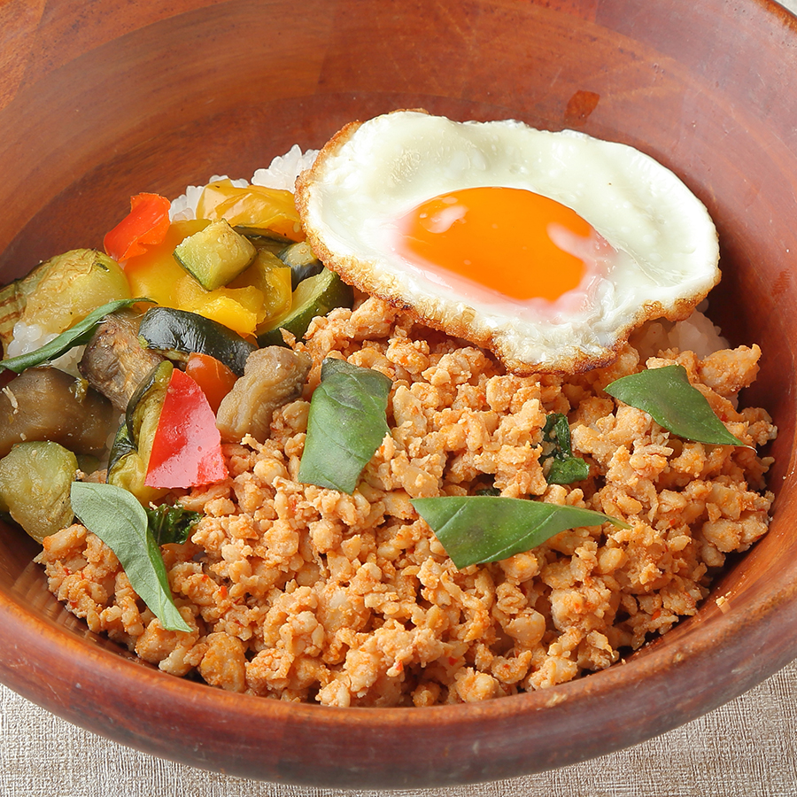 ガパオライス ~鶏肉のバジル炒めごはん~