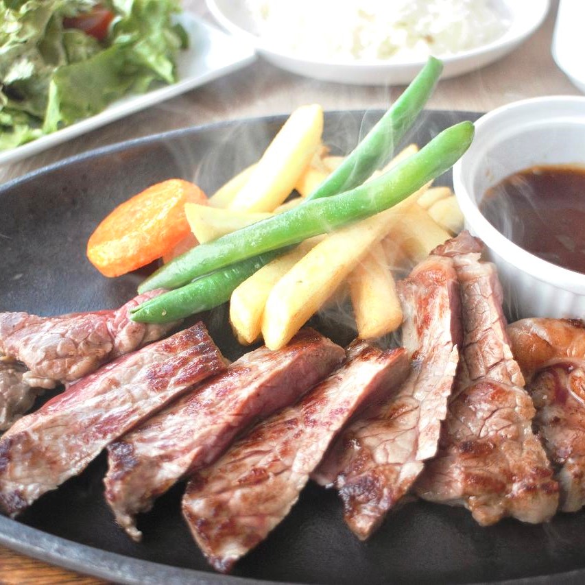 鉄板ステーキランチ【平日限定】