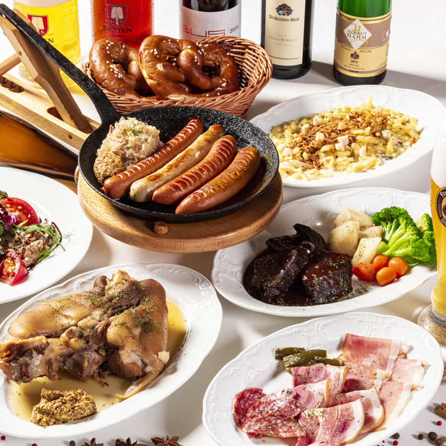【新年会に!1/2~予約限定】グリルソーセージ盛り合わせ含む全7品ドイツの定番料理と飲み放題を楽しみたい方向け「樽生ビール全6種飲み放題付!ベルリンコース」コミコミ7000円