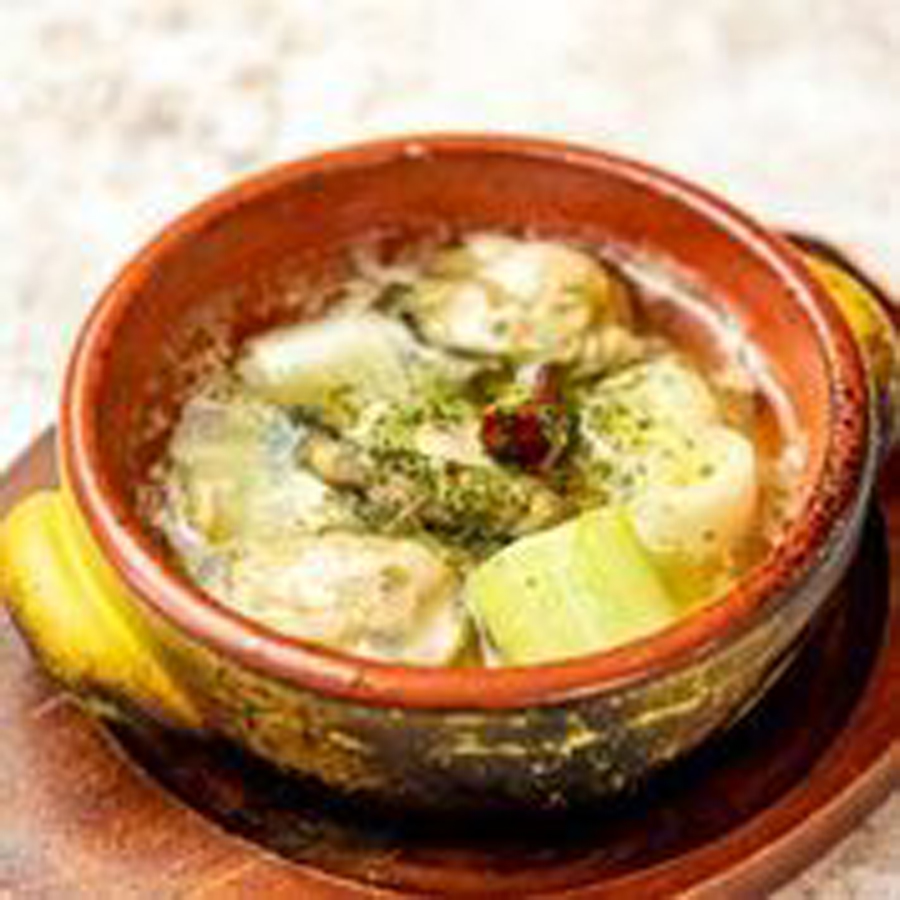 牡蠣と長ネギのアヒージョ