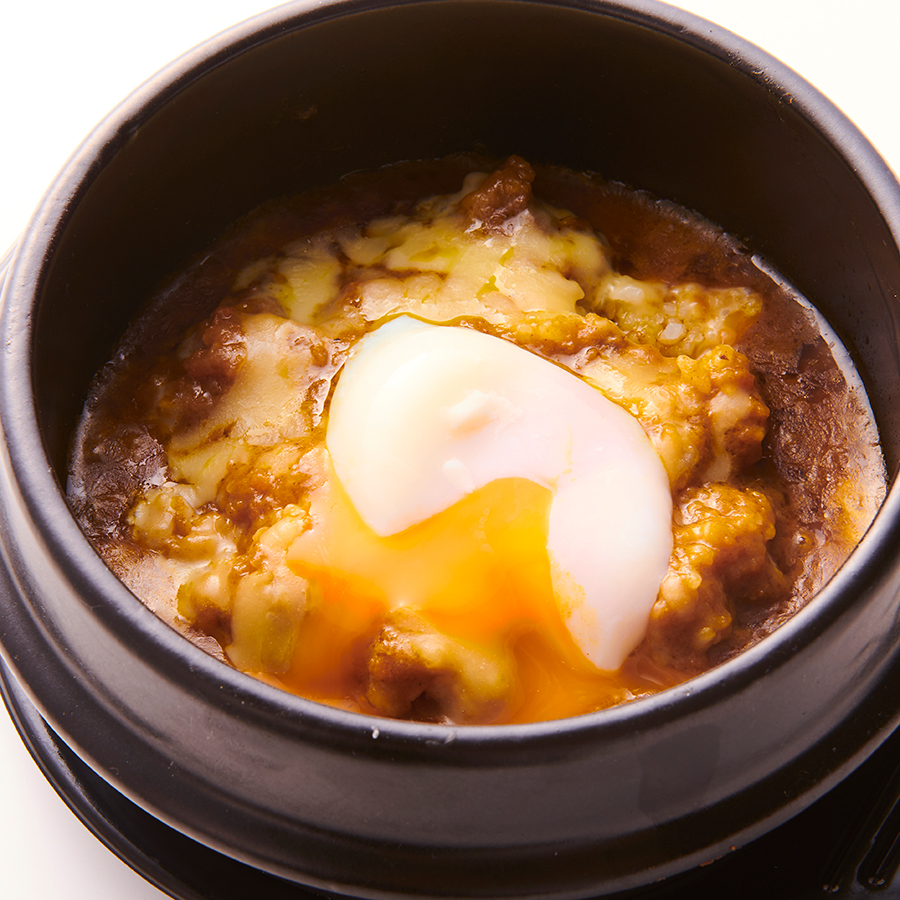 長崎和牛石焼きカレー~温玉チーズを絡めて