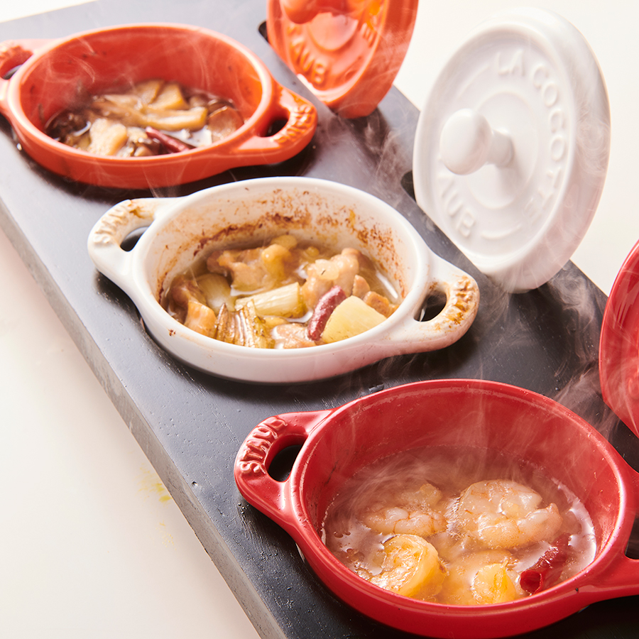 3種食べ比べ 海の幸と山の幸のアヒージョセット~バゲット付き