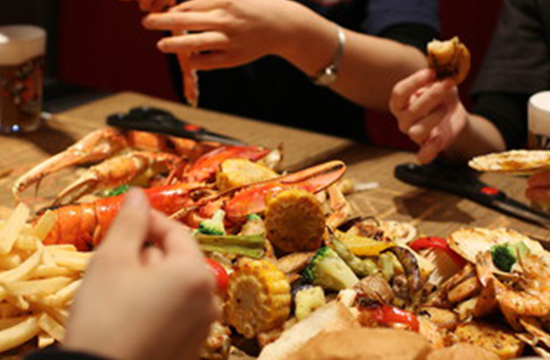 【お料理のみのプラン】”オマール海老 or 牛ステーキ”選べるスペシャリテ!!シアトルの味を豪快に”掴み”取れ!!デラックスコンボコース!!