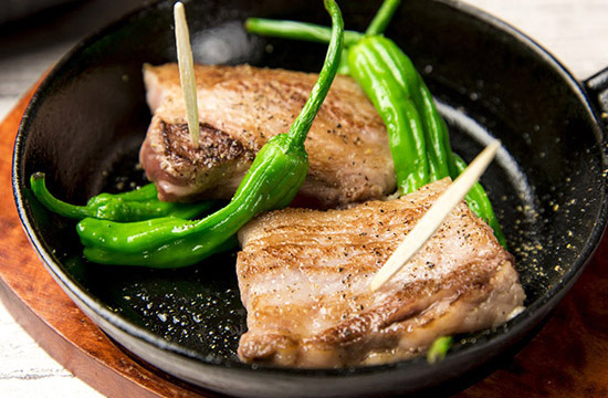 イベリコ豚ばら肉の鉄板焼き