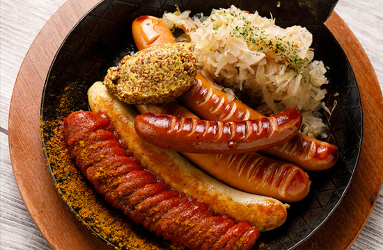 「選べる前菜付!!ソーセージ6種+ジャーマンポテト」食べ放題2780円