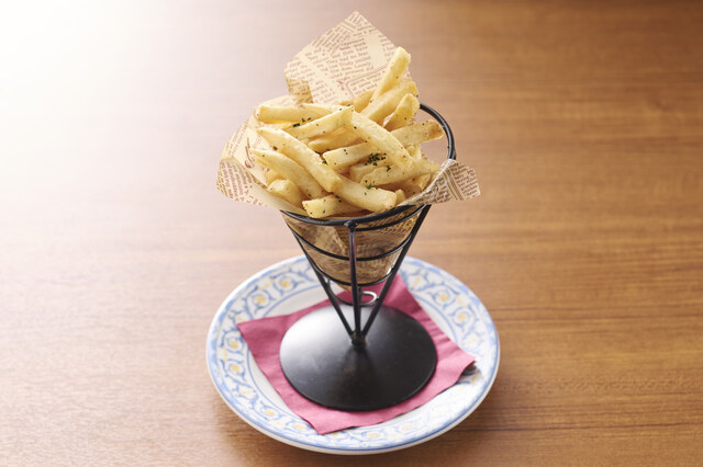 チーズとガーリック香るフレンチポテト