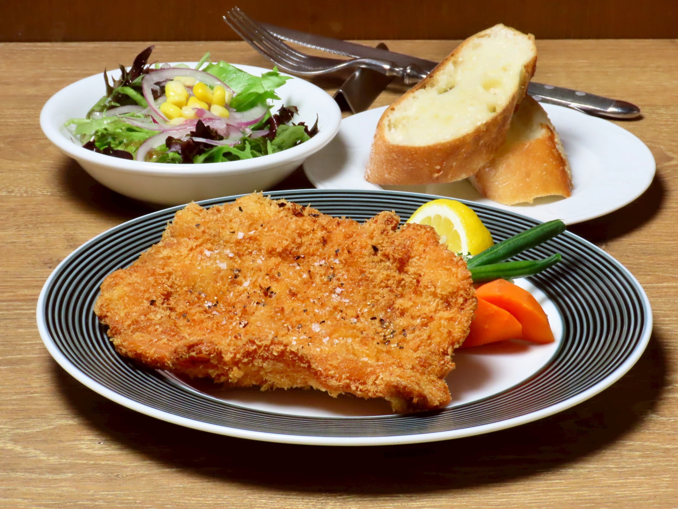 シュニッツェルランチ