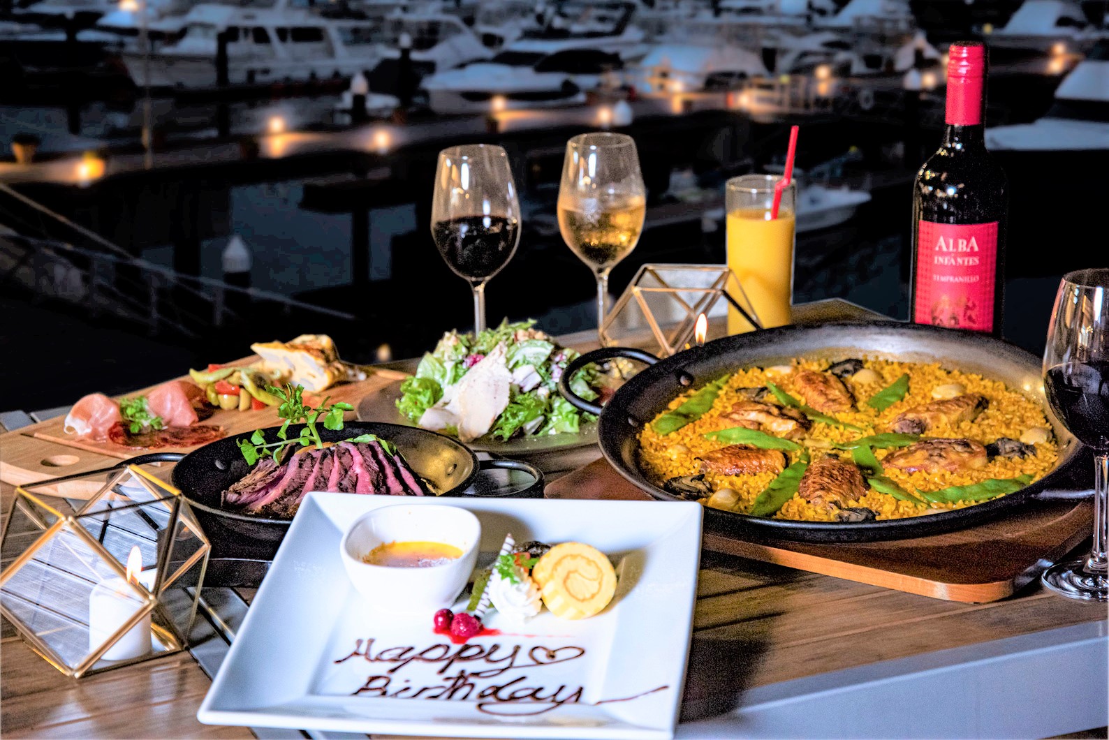 【アニバーサリーコース】誕生日や記念日を当店でお祝いしませんか。メッセージ付きのデザートプレートが付き5,500円