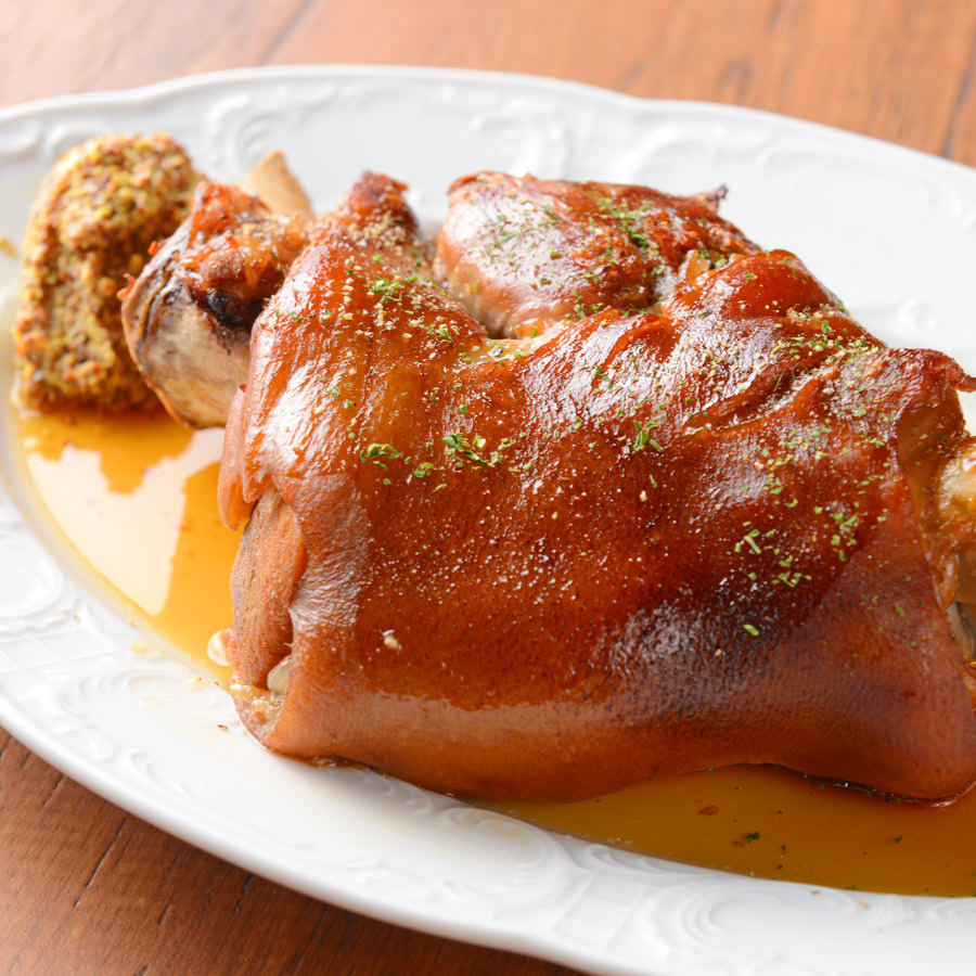 【アイスバインがメインディッシュ!ドイツ料理の王様コース】前菜盛り合わせ等9品と直入樽生”ホフブロイ”全5種含む60種超3時間飲み放題!!<当日予約OK>