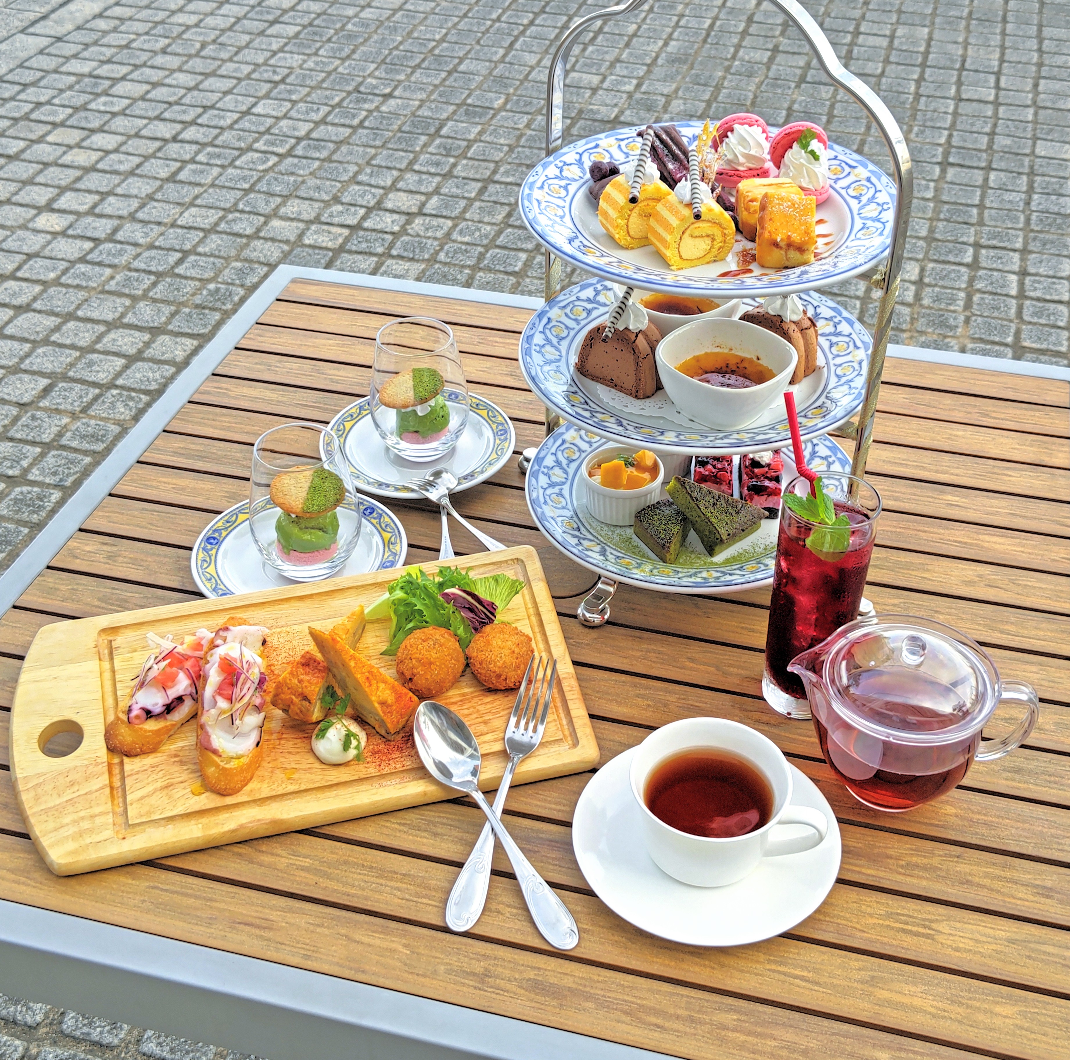 【アフタヌーンティーセット】14:00 ～ 17:00 限定セット♪