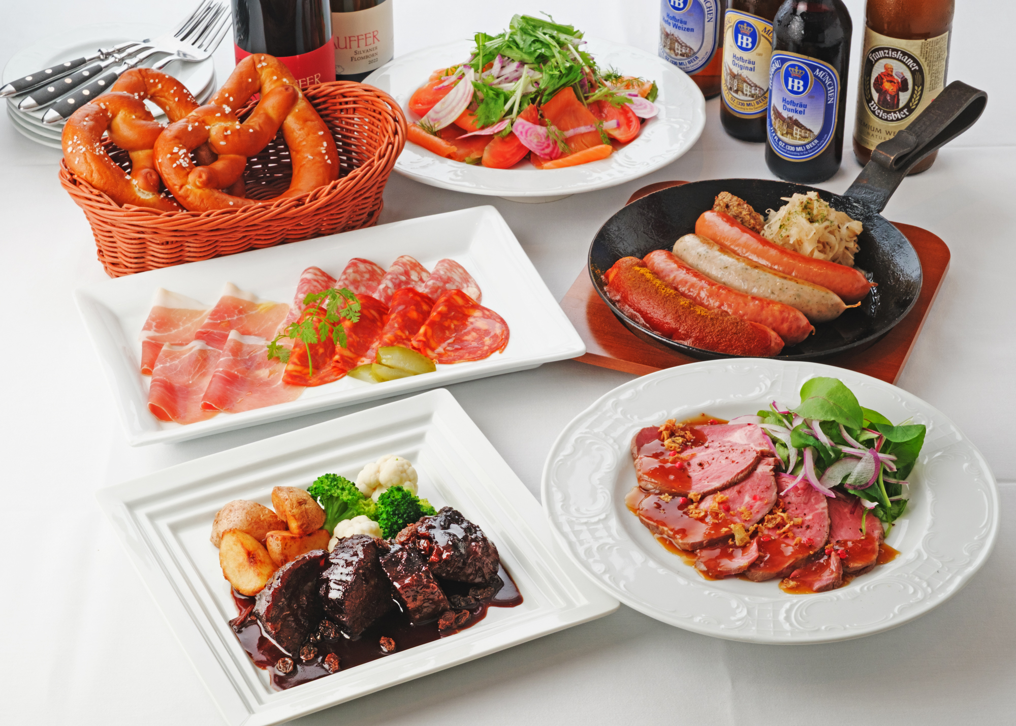 2025年11/4から忘年会プラン受付スタート！
1年を締めくくる最高のコースとなっておりますので、ご予約はお早めに♪