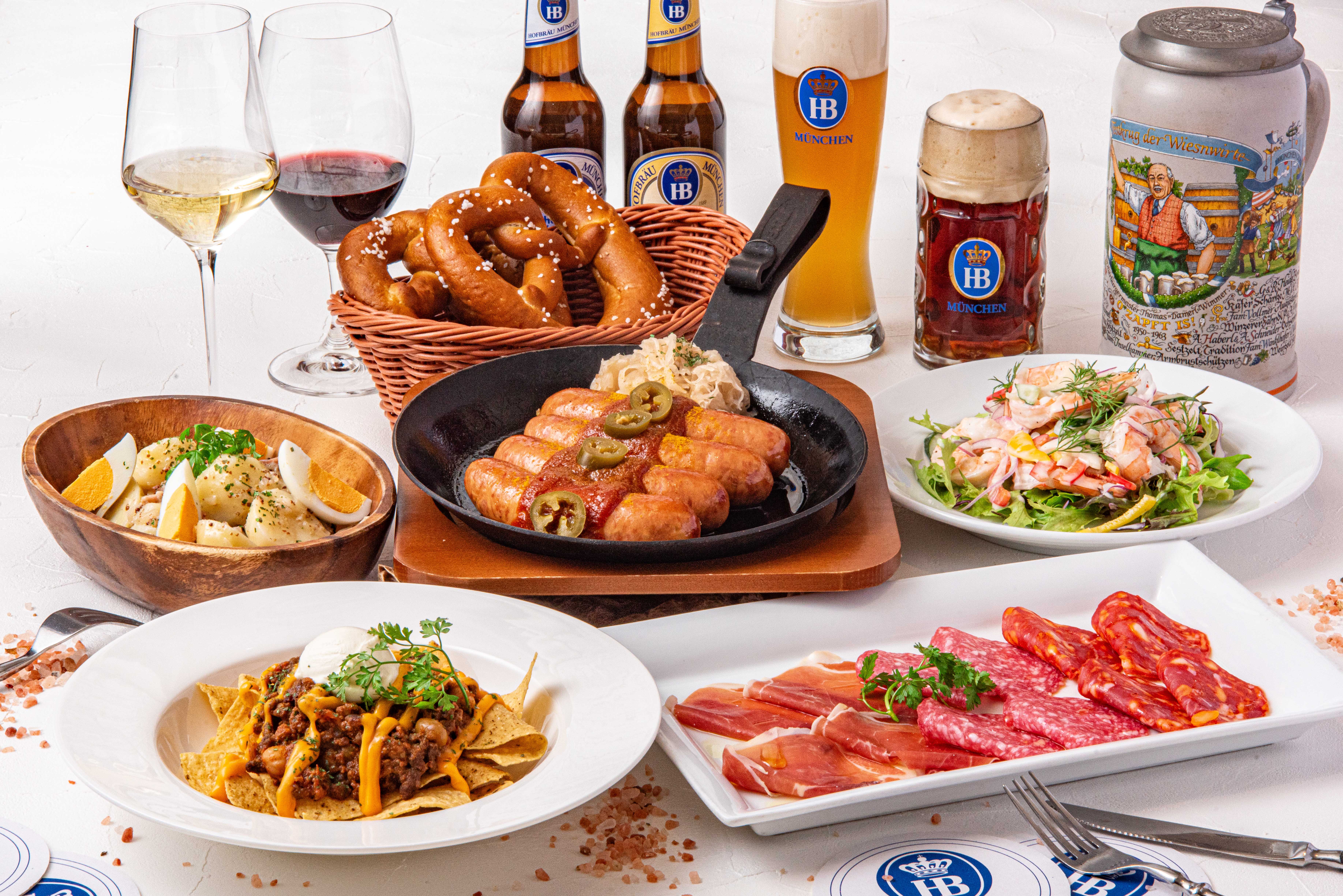 【ゾマーコース】★夏はドイツビールで乾杯★　季節野菜や自家製ソーセージ等ボリューム満点コース×自社輸入ビール1種を含む40種超ドリンク飲み放題付きプラン￥7,000