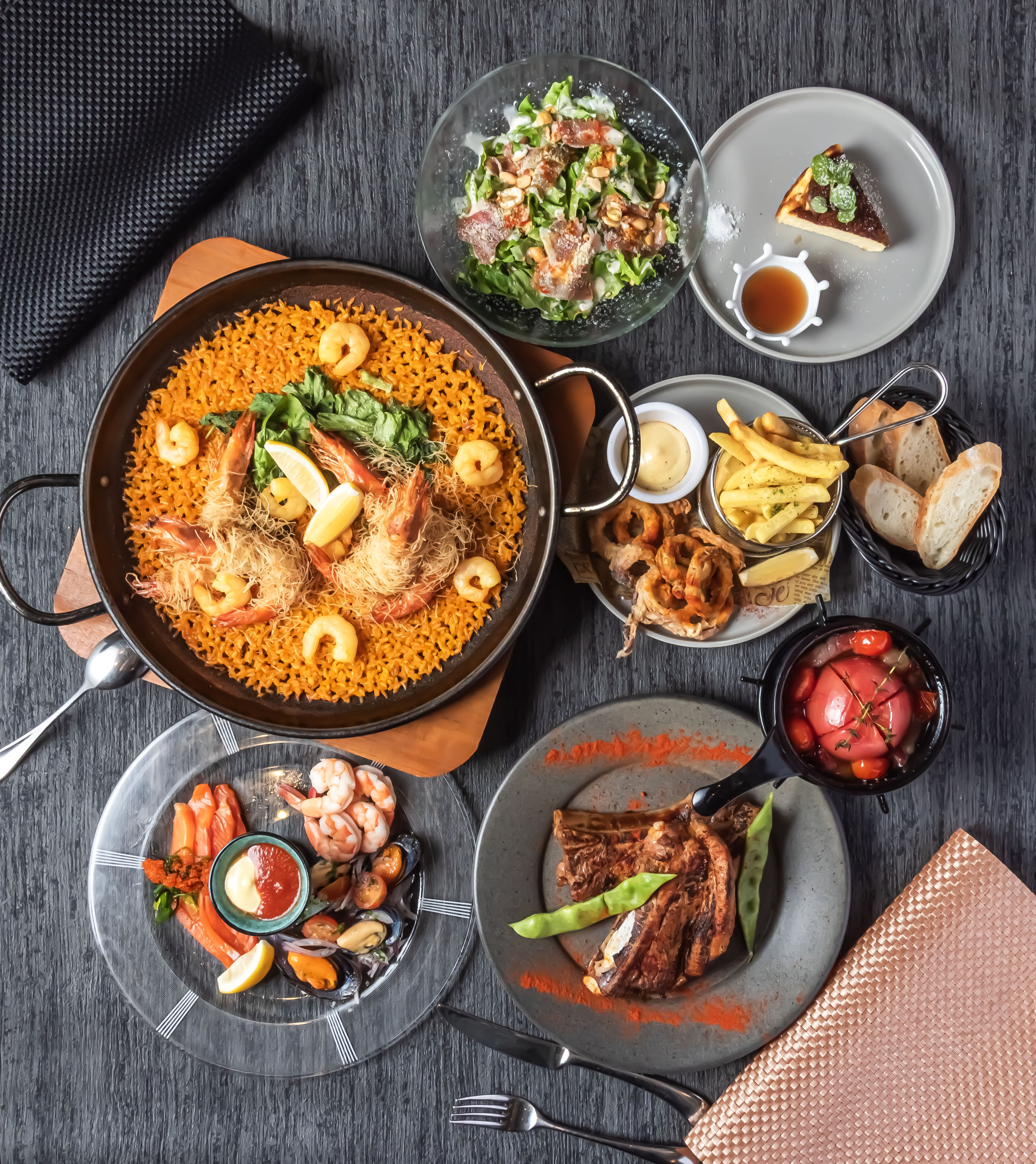 【Espanaコース】都内でも珍しいハーフ＆ハーフパエリアもついたお食事コースです♪