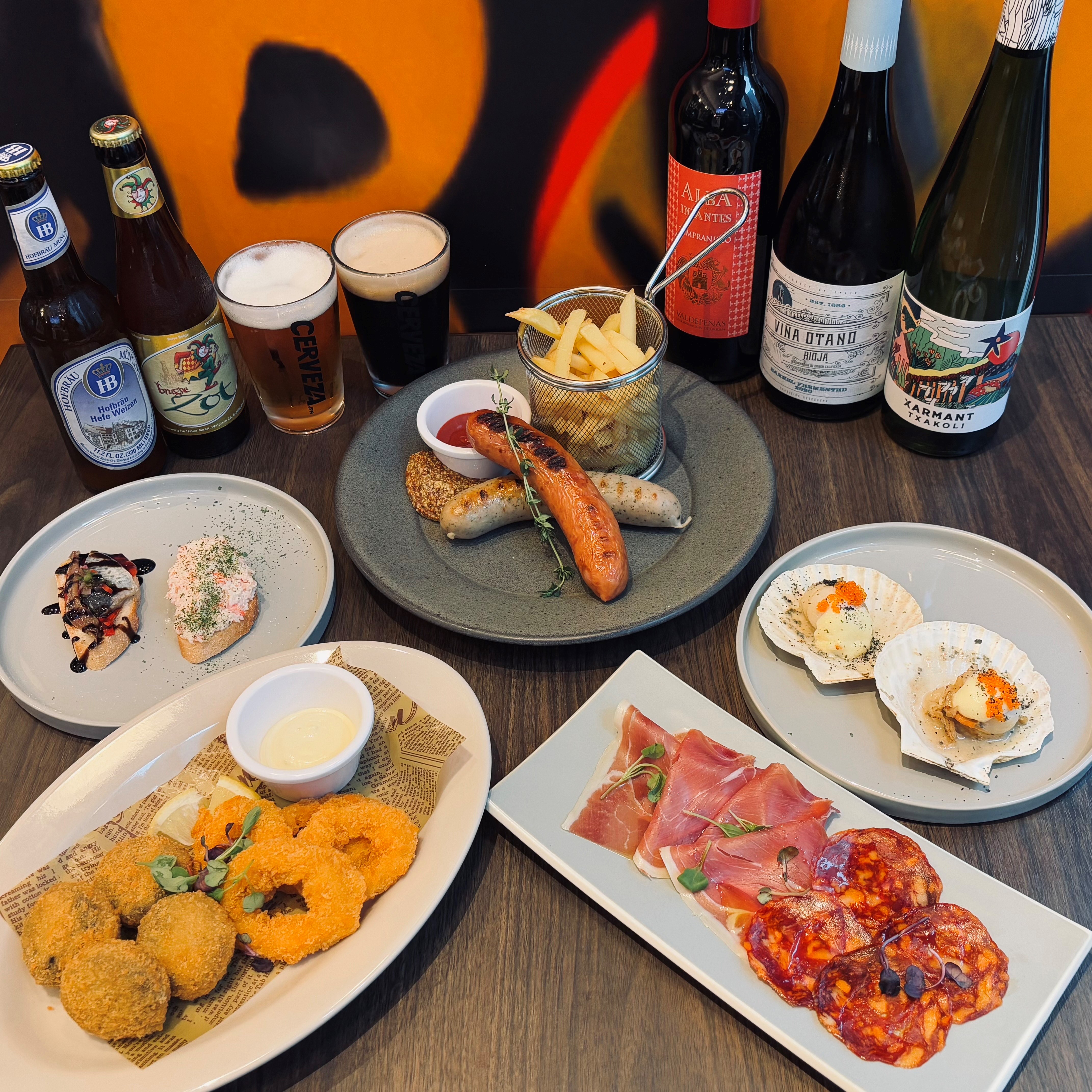 【季節限定！タパスを楽しむお気軽コース（Free Flow 120min ）】タパスを楽しむなら！Craftbeer10種含む2時間飲み放題付き♪（7,500円⇒5,500円）