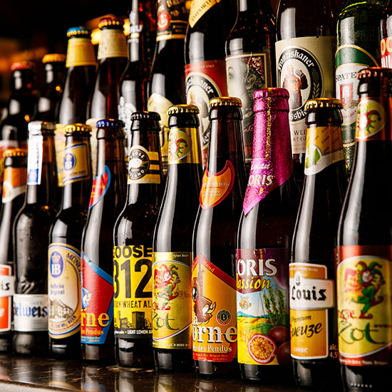 自社独占輸入の樽生・ボトルビール20種以上