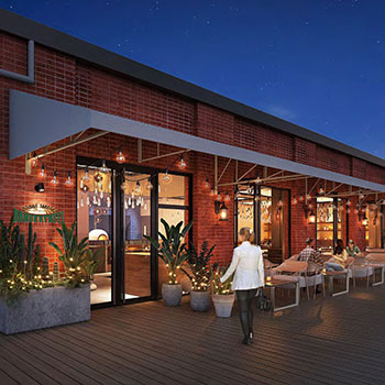 海風を感じるオーシャンビューのテラス席を備え、上品な店内装飾とこだわりの照明が彩る店内