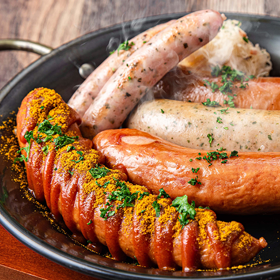 本場ドイツの味覚で乾杯！